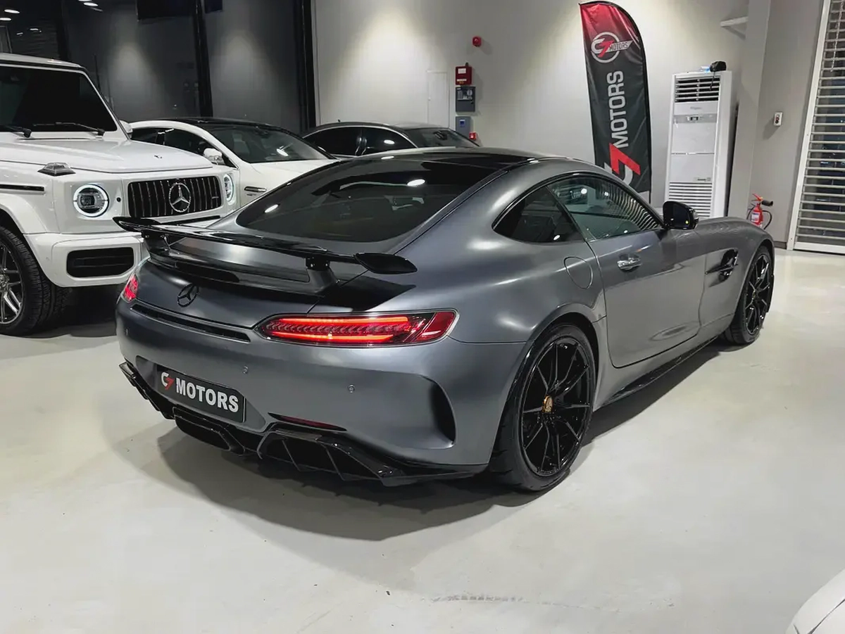 Mercedes-AMG GT R Pro 2019 – Track-Focused Performance Icon-1-1
