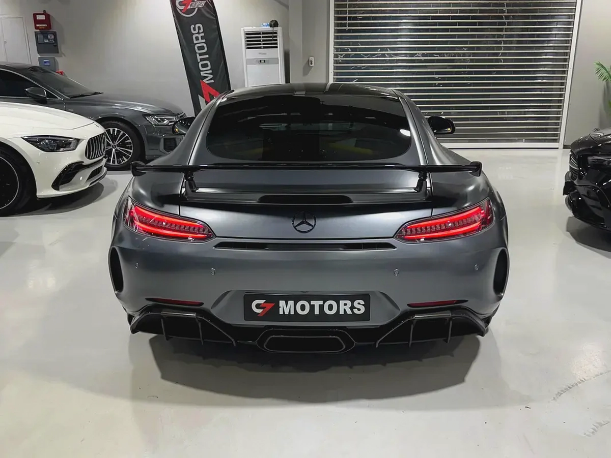 Mercedes-AMG GT R Pro 2019 – Track-Focused Performance Icon-3-3