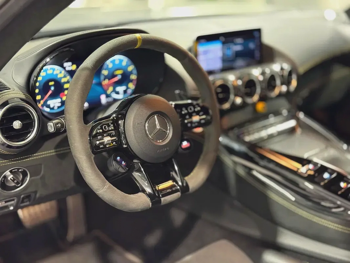 Mercedes-AMG GT R Pro 2019 – Track-Focused Performance Icon-8-8