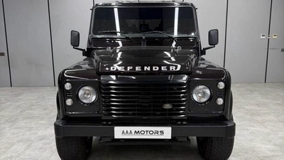 Land Rover Defender 110 Land Rover Defender 2015 GCC specs-4