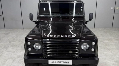 Land Rover Defender 110 Land Rover Defender 2015 GCC specs-5