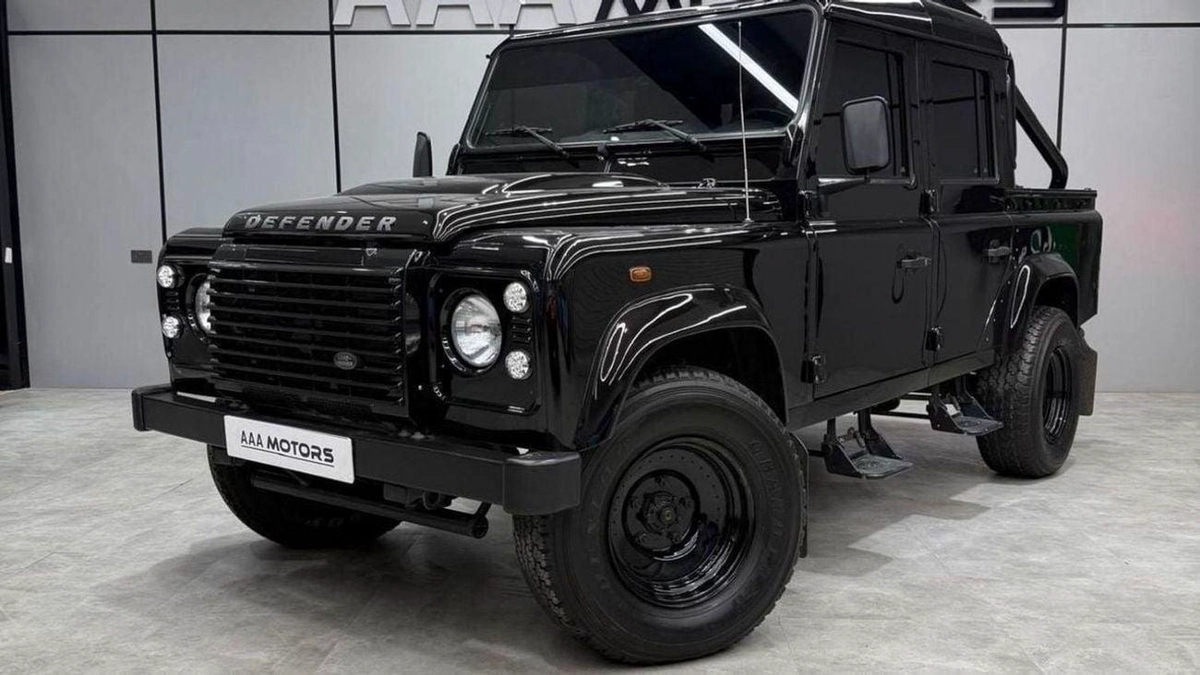 Land Rover Defender 110 Land Rover Defender 2015 GCC specs-1-0