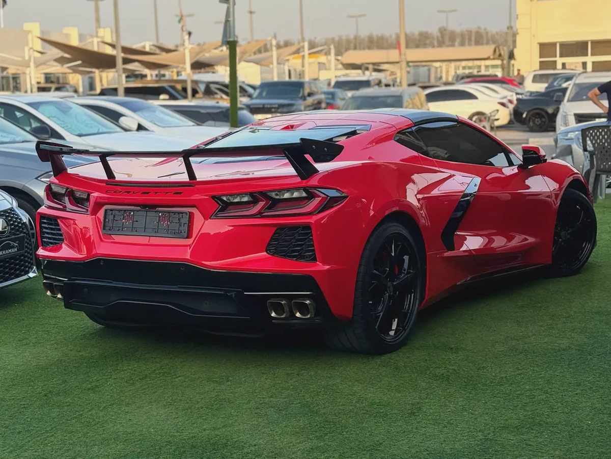 Corvette Stingray 1LT - (clean title free accident)-4-4