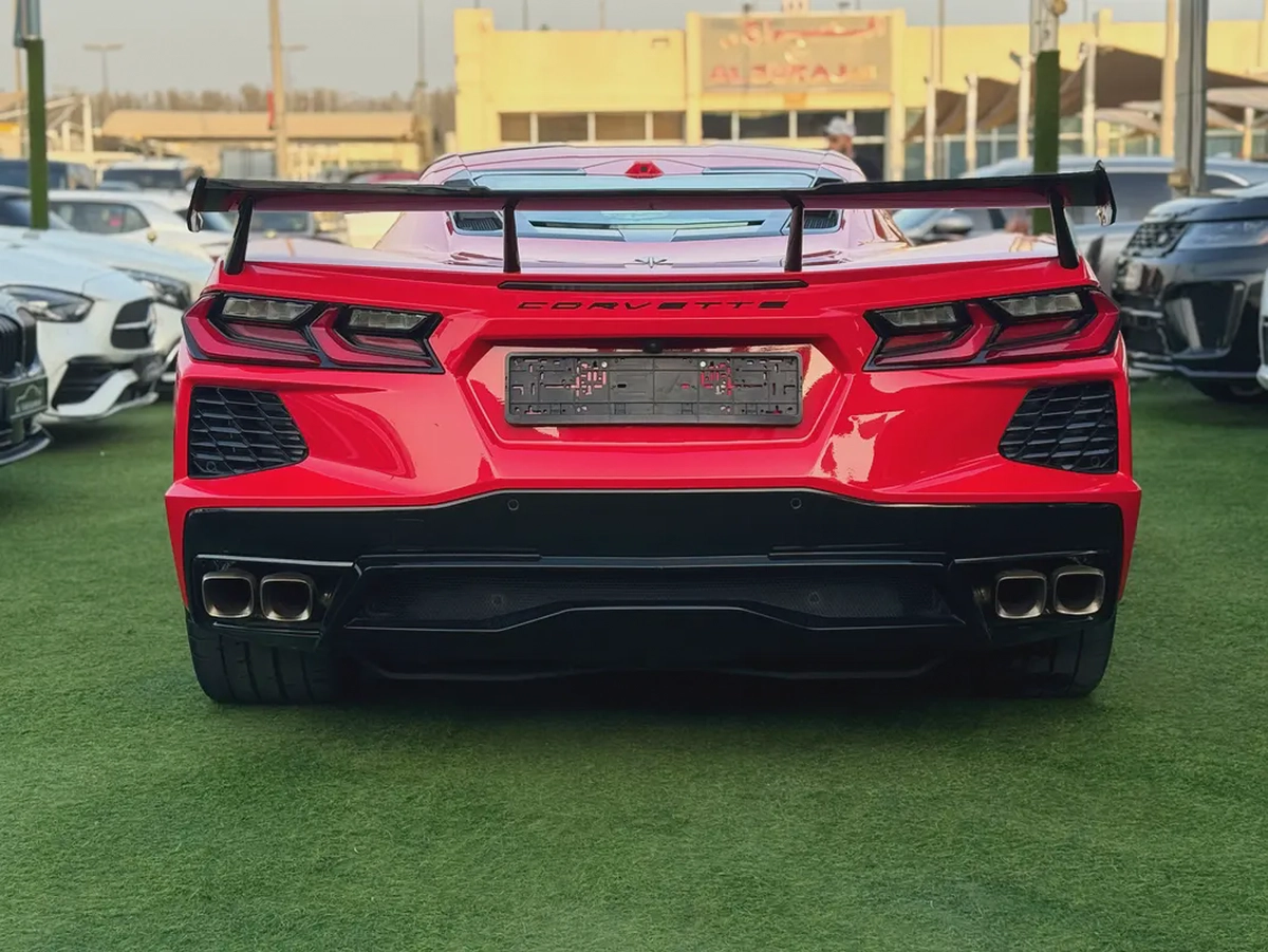 Corvette Stingray 1LT - (clean title free accident)-6-6