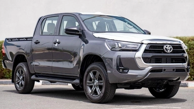 Toyota Hilux DLX HILUX 2.4L MT P.WINDO DIESEL 2026-2