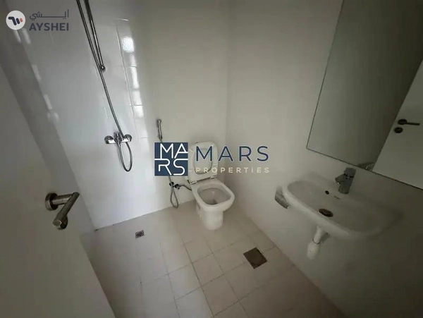 Lavishing Unit | Excellent Community | Ready To Move