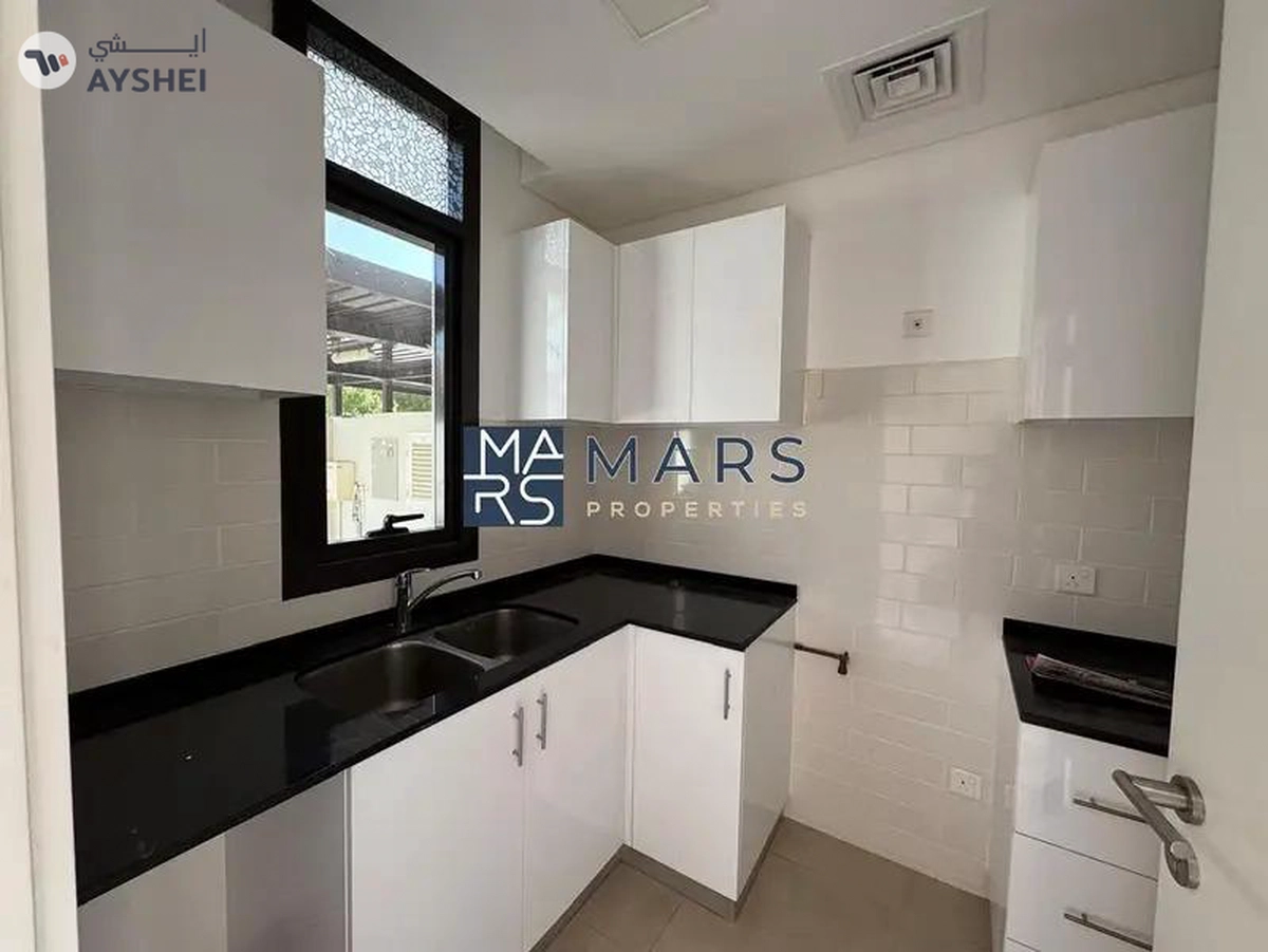 Lavishing Unit | Excellent Community | Ready To Move-5-5