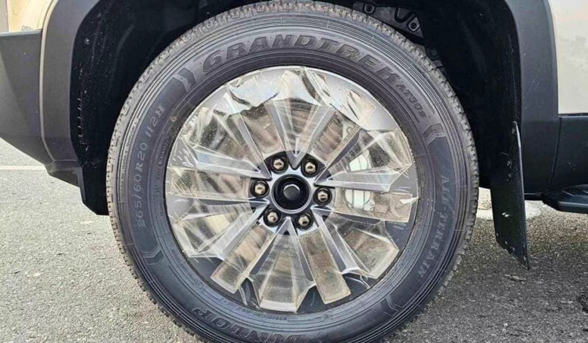 Toyota Prado VXR Toyota Prado 2.4L Turbo Petrol Luxury 8A/T-11-0