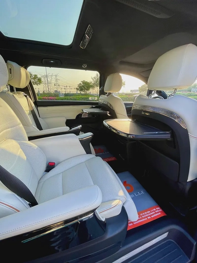 2024 GAC M8 Master Edition - Driven 3182 km only  - Chinese Specs-13