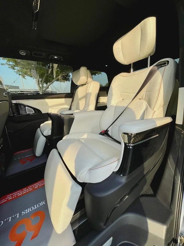 2024 GAC M8 Master Edition - Driven 3182 km only  - Chinese Specs