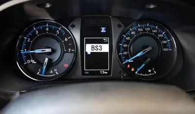 Toyota Hilux Adventure V6 4.0L Petrol AT-5
