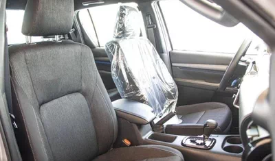 Toyota Hilux Adventure V6 4.0L Petrol AT-7