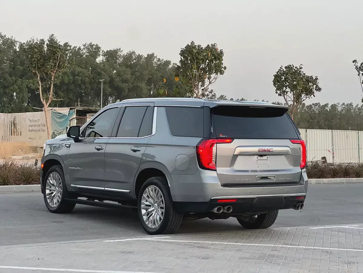 2023 GMC Yukon Denali | GCC Specs | Pristine Condition | Fully Loaded-17-17