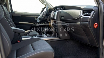Toyota Fortuner 2.4L Diesel AT 4X4 MY2025-13