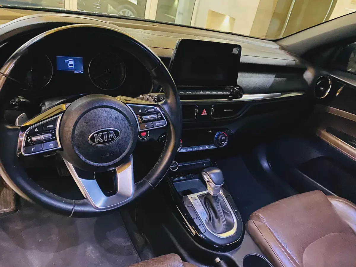 Stunning Kia Cerato Sport 2021 | GCC Specs | Pristine Condition-17-17