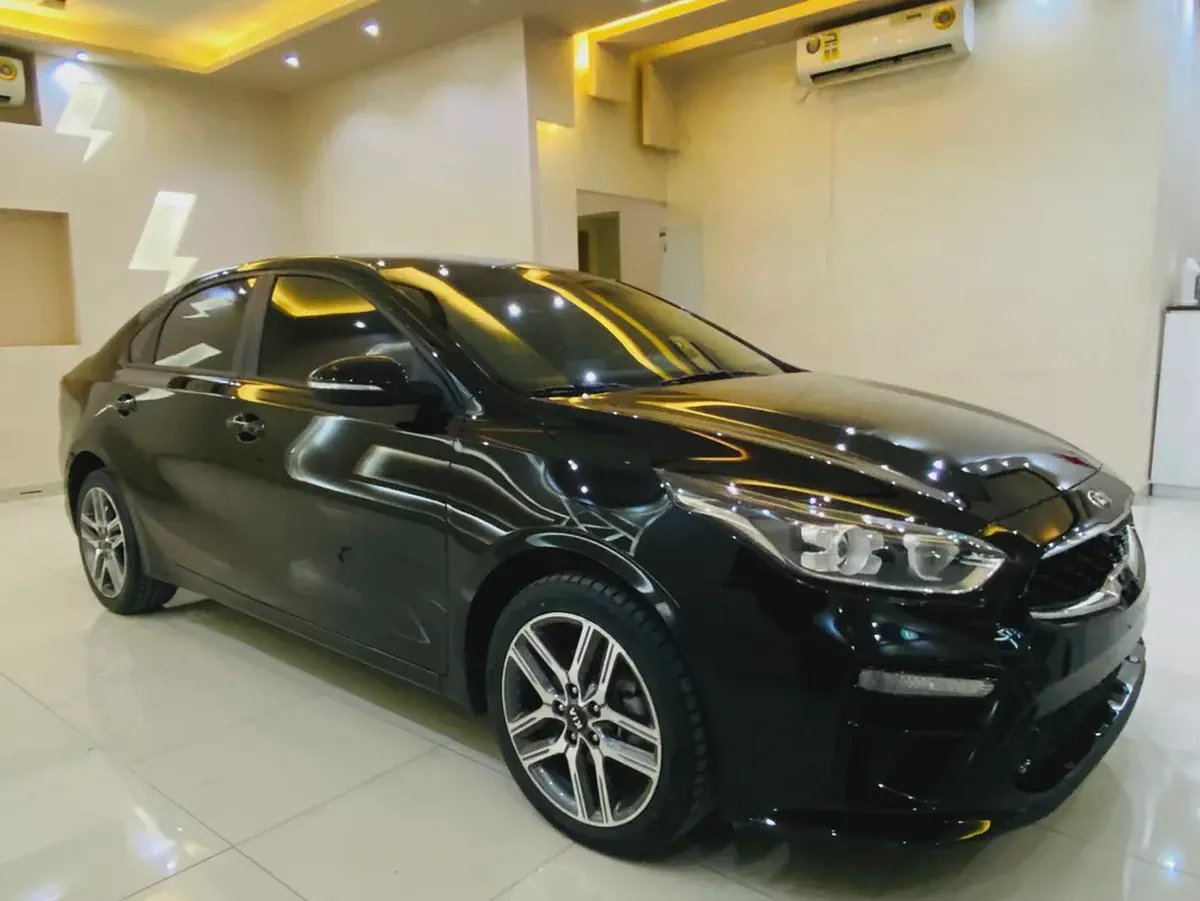 Stunning Kia Cerato Sport 2021 | GCC Specs | Pristine Condition-3-3