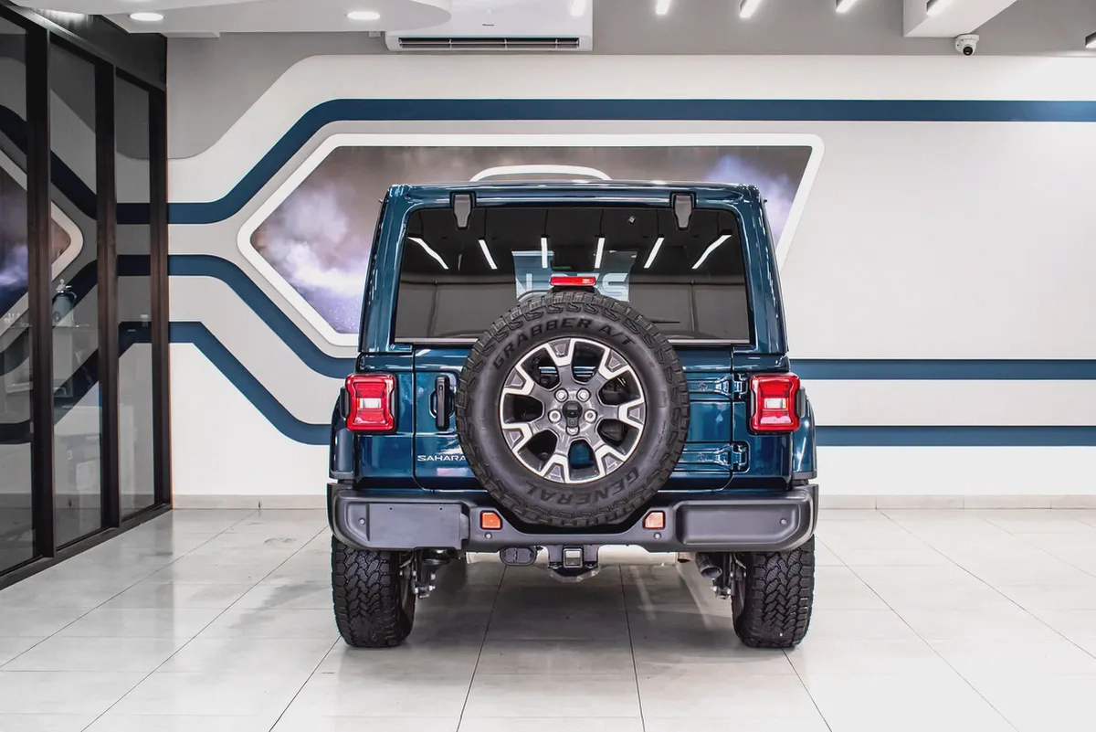 2025 Jeep Wrangler Sahara - 1941 Edition-4-4