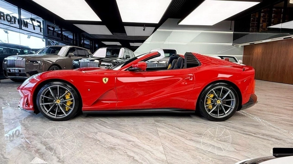 Ferrari 812 Ferrari 812 GTS - 2021