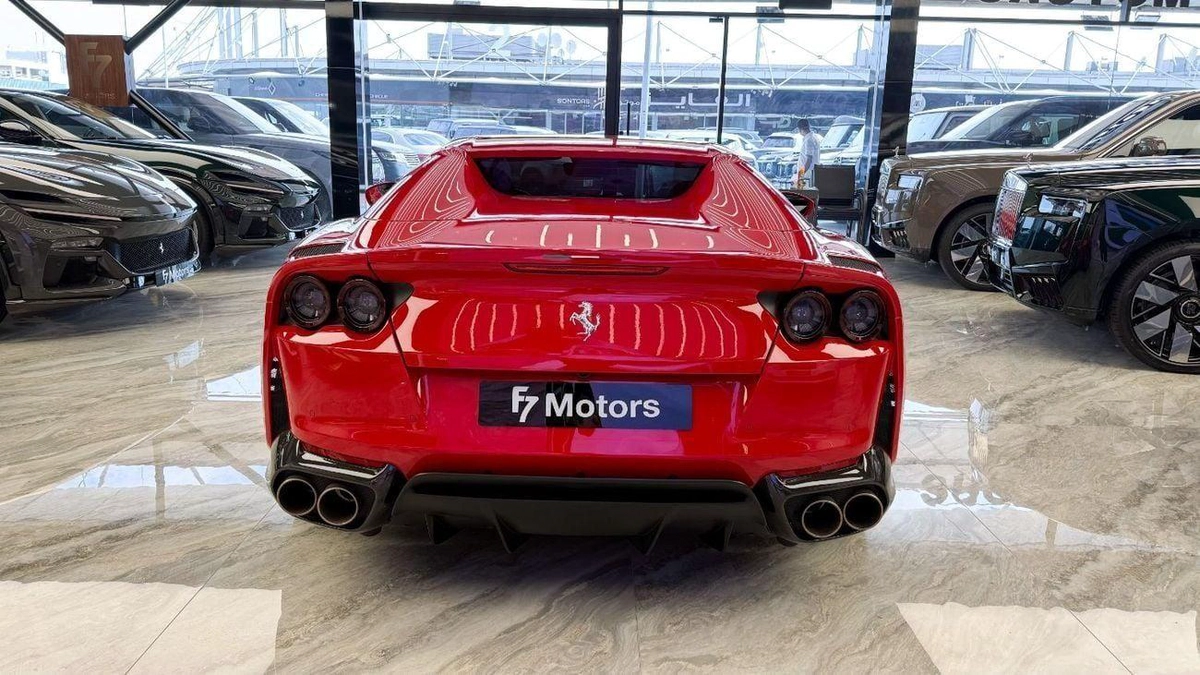 Ferrari 812 Ferrari 812 GTS - 2021-20-20