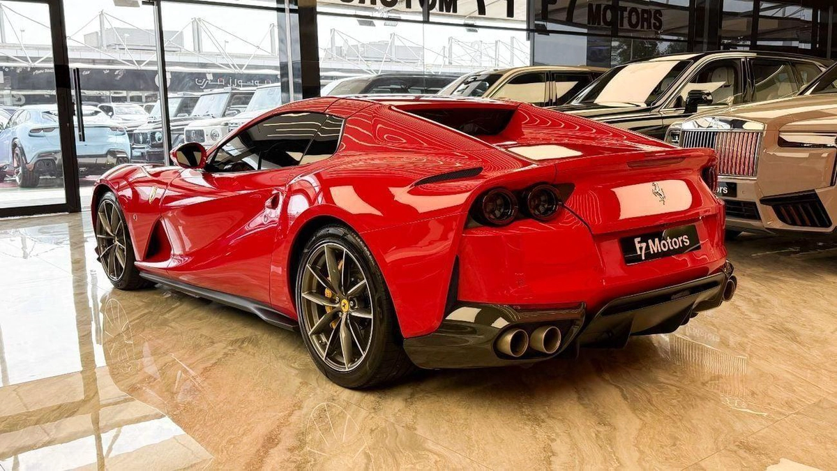 Ferrari 812 Ferrari 812 GTS - 2021-21-21