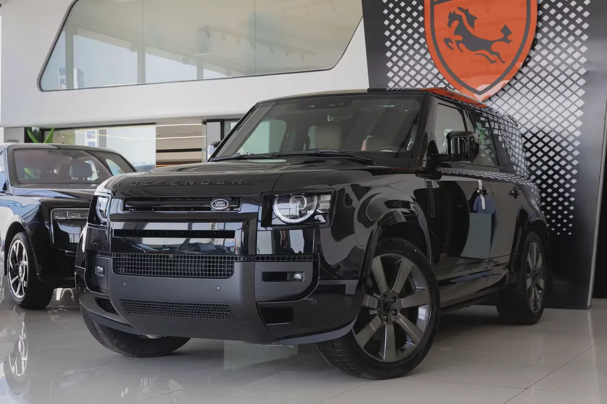 Land Rover Defender | 110 X-Dynamic HSE P400 | GCC Specs | 2026 (Export)-2-2