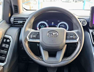 Toyota Land Cruiser VXR 3.5L-10