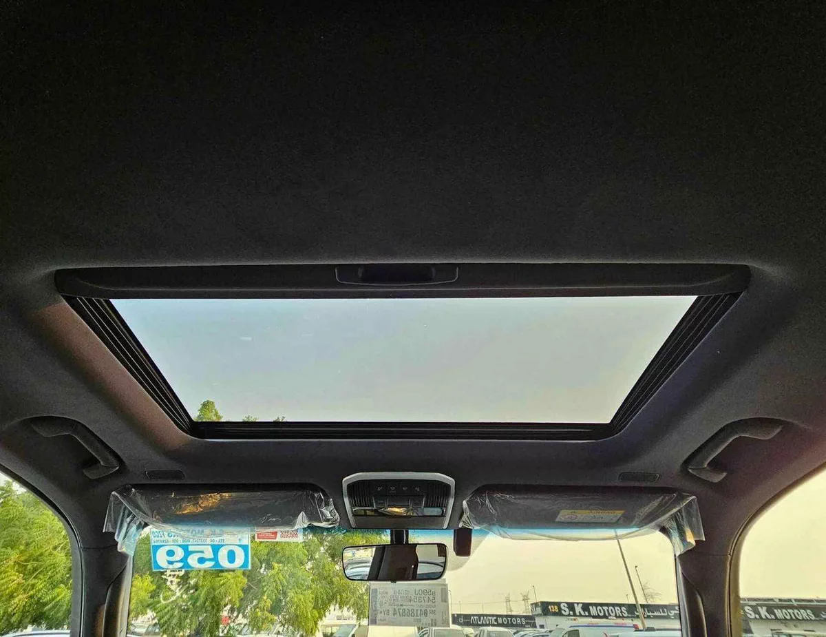 Toyota Land Cruiser VXR 3.5L-11-0