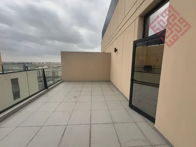 Brand new bige studio for sale with big tarric-0
