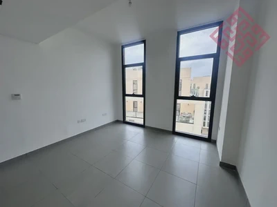 Brand new bige studio for sale with big tarric-9