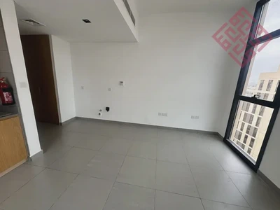 Brand new bige studio for sale with big tarric-6