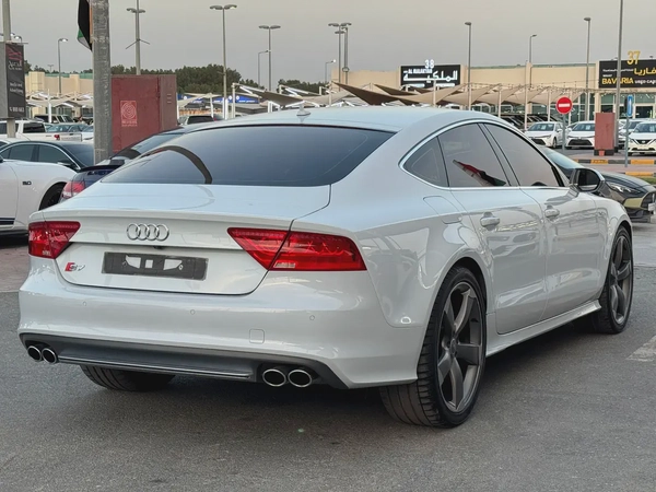 Audi S7 4.0 TFSI quattro 2014 GCC Specs