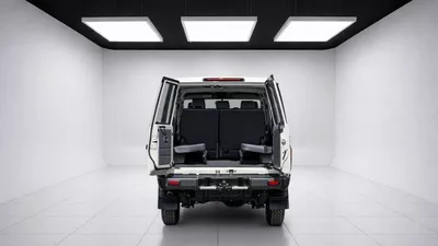 Toyota Land Cruiser 70 -10