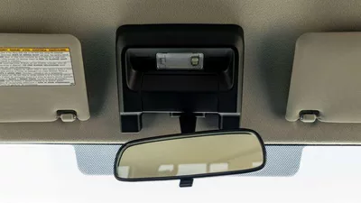 Toyota Land Cruiser 70 -18