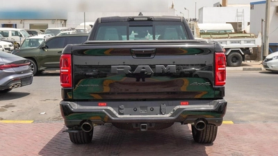 RAM 1500 LIMITED 3.0L-14