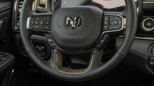 RAM 1500 LIMITED 3.0L