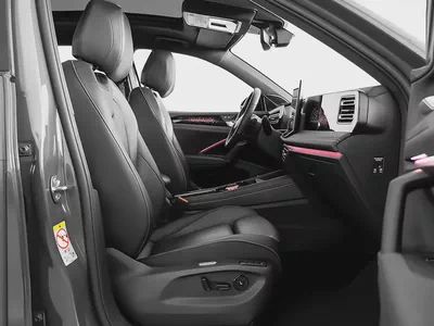 2,775 AED / 60 months | 0% DP | 2025 Volkswagen Tiguan R-Line / Volkswagen Warranty-7