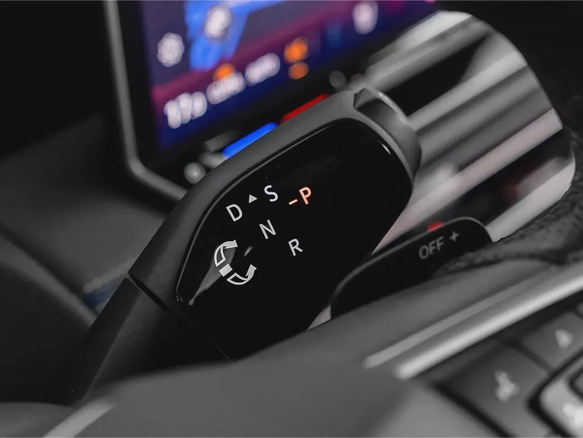 2,775 AED / 60 months | 0% DP | 2025 Volkswagen Tiguan R-Line / Volkswagen Warranty-9-9