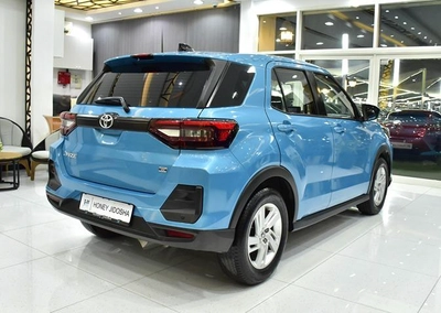 Toyota Raize E ( 2023 Model ) in Blue Color GCC Specs-1