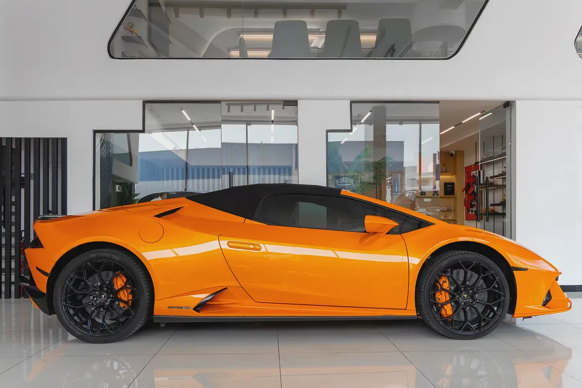 LAMBORGHINI HURACÁN EVO SPYDER  | FULL OPTIONS | CARBON FIBER | EUROPEAN SPECS | 2024-6-6