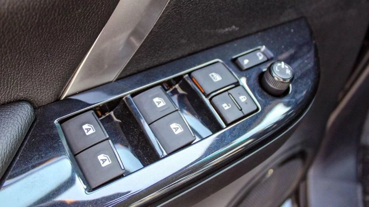 Toyota Fortuner VX2 FORTUNER 2.8L FOLL OIPTION-11-0