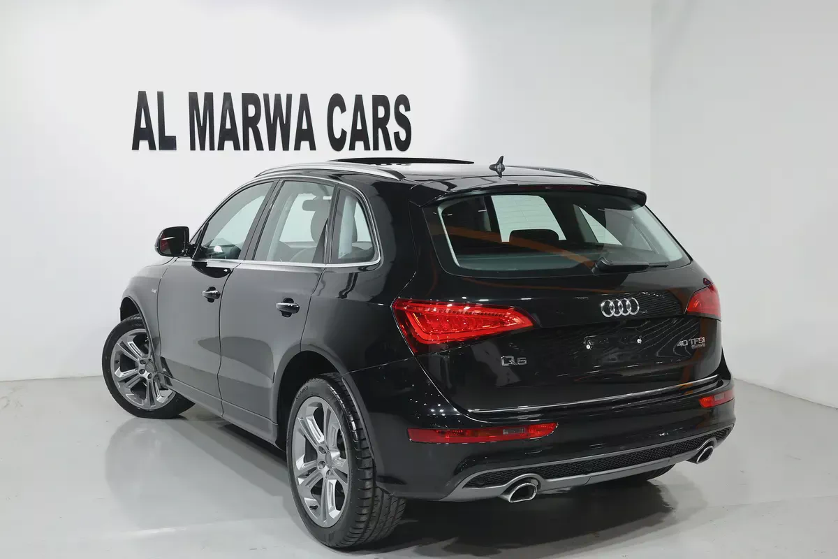 Audi Q5 2016 40 TFSI quattro GCC Specs in Excellent Condition-2-2