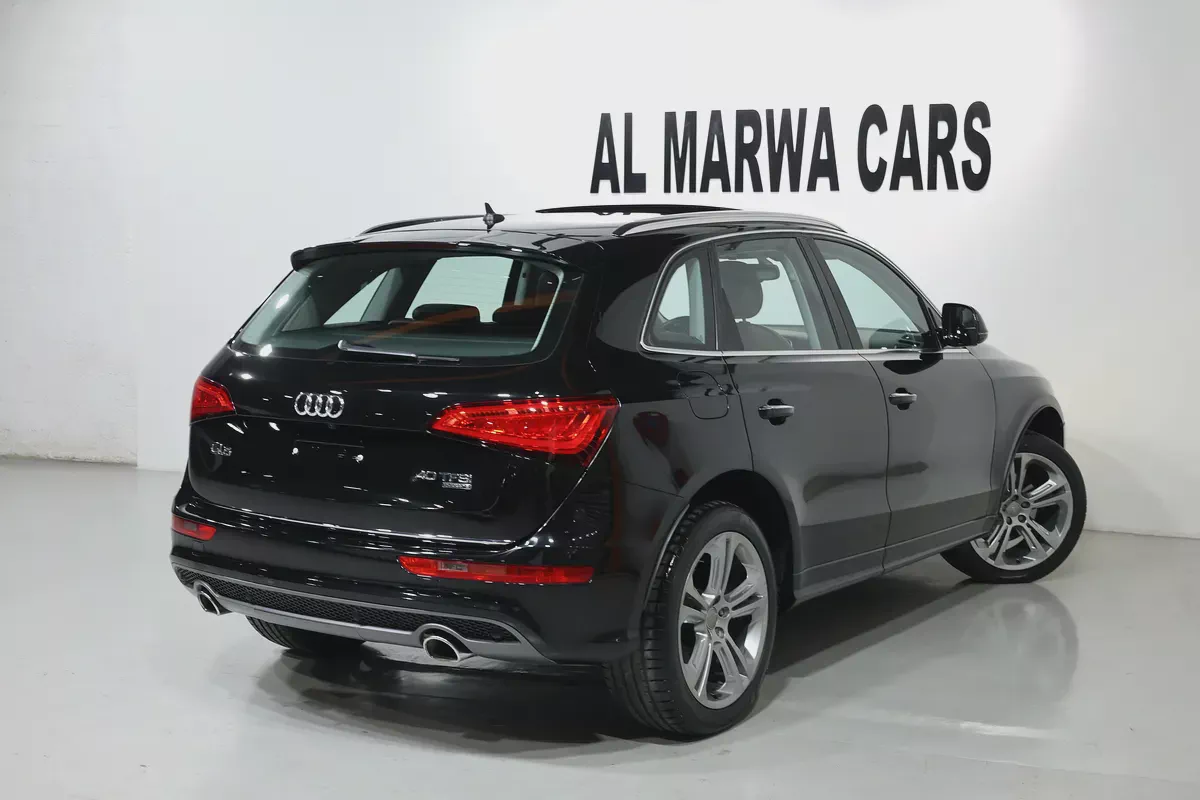 Audi Q5 2016 40 TFSI quattro GCC Specs in Excellent Condition-3-3