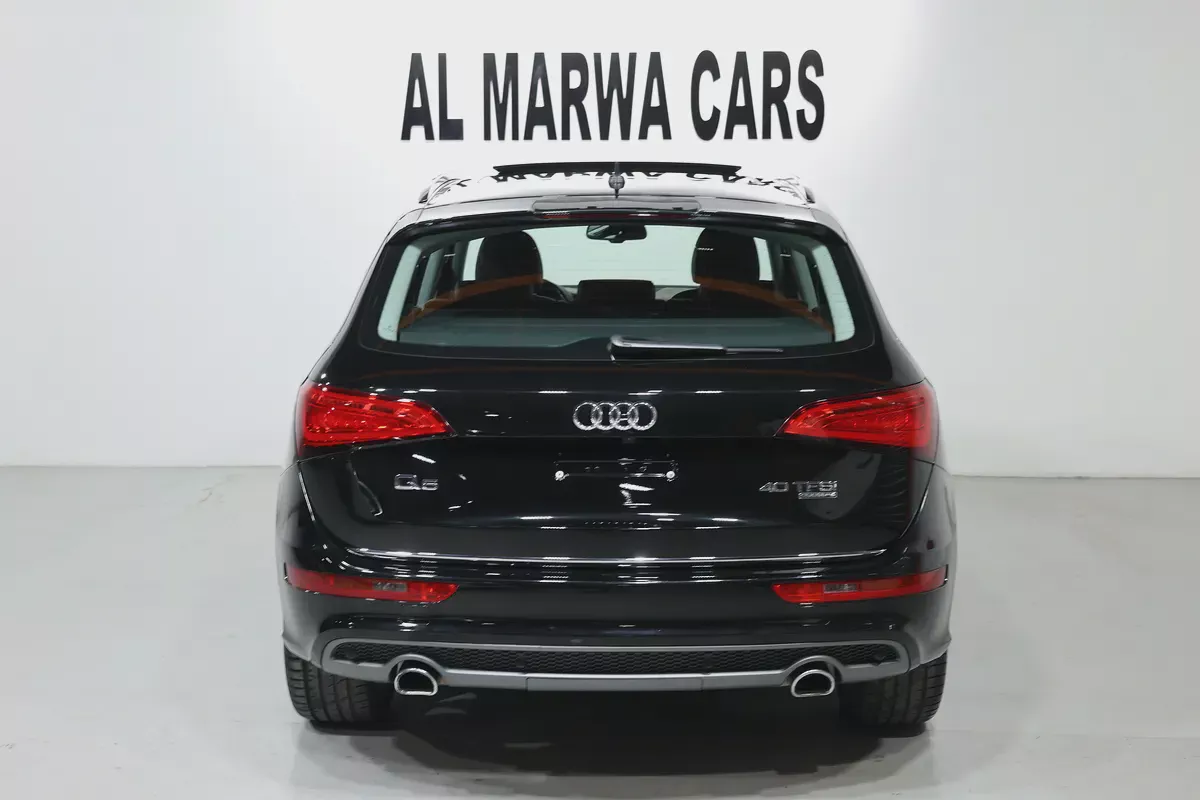 Audi Q5 2016 40 TFSI quattro GCC Specs in Excellent Condition-5-5
