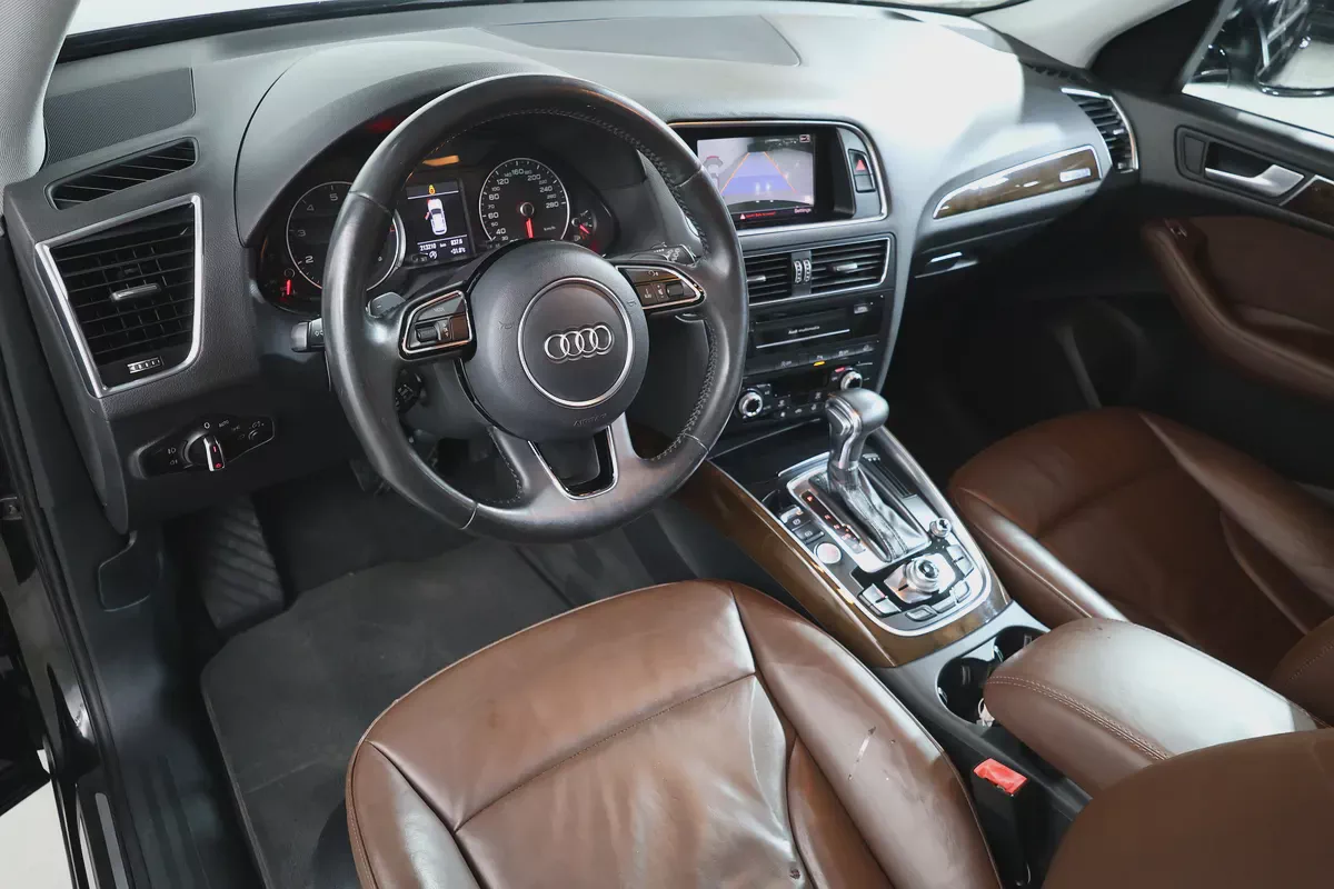 Audi Q5 2016 40 TFSI quattro GCC Specs in Excellent Condition-8-8