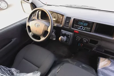 Toyota Hiace Standard 2026 GCC Specs-8
