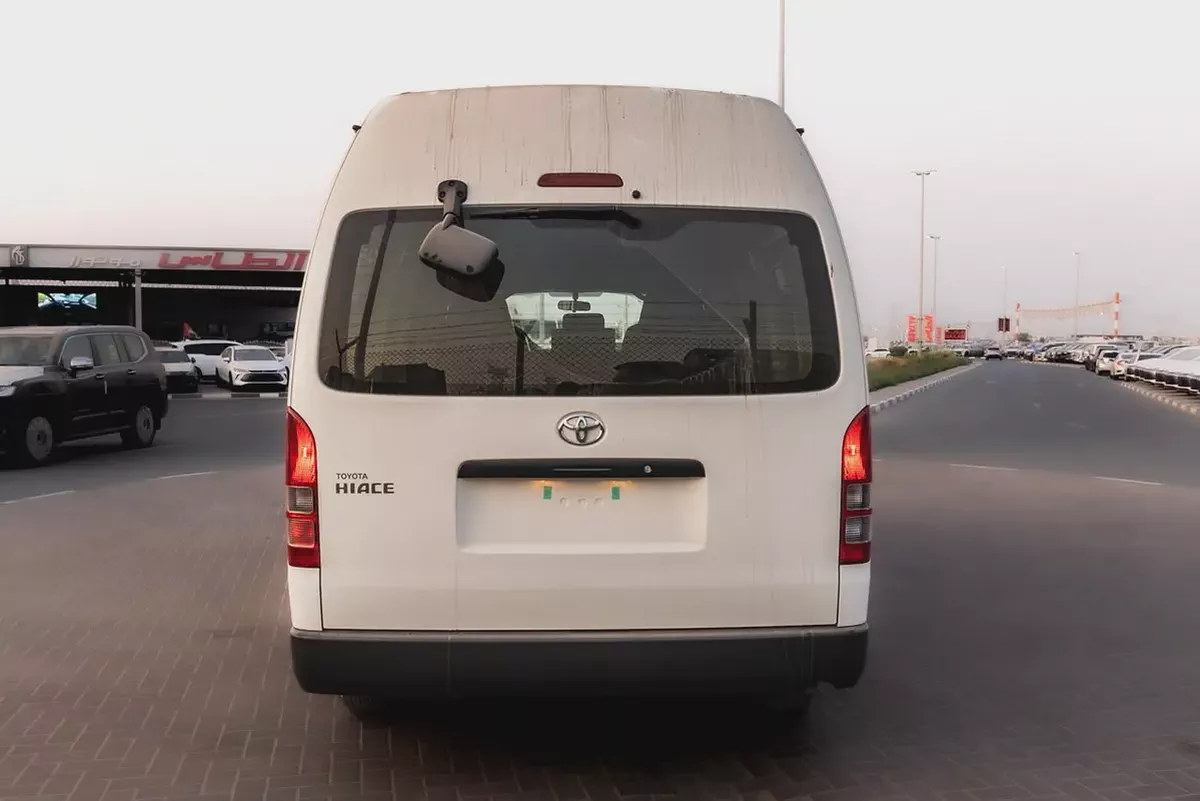 Toyota Hiace Standard 2026 GCC Specs-3-3