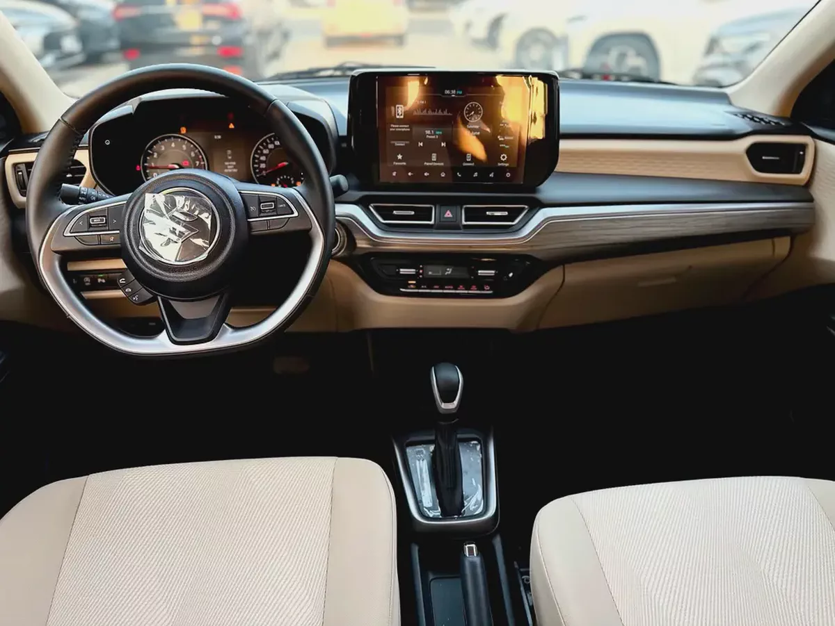 Suzuki Dzire Hybrid Model 2025 - GCC-8-8