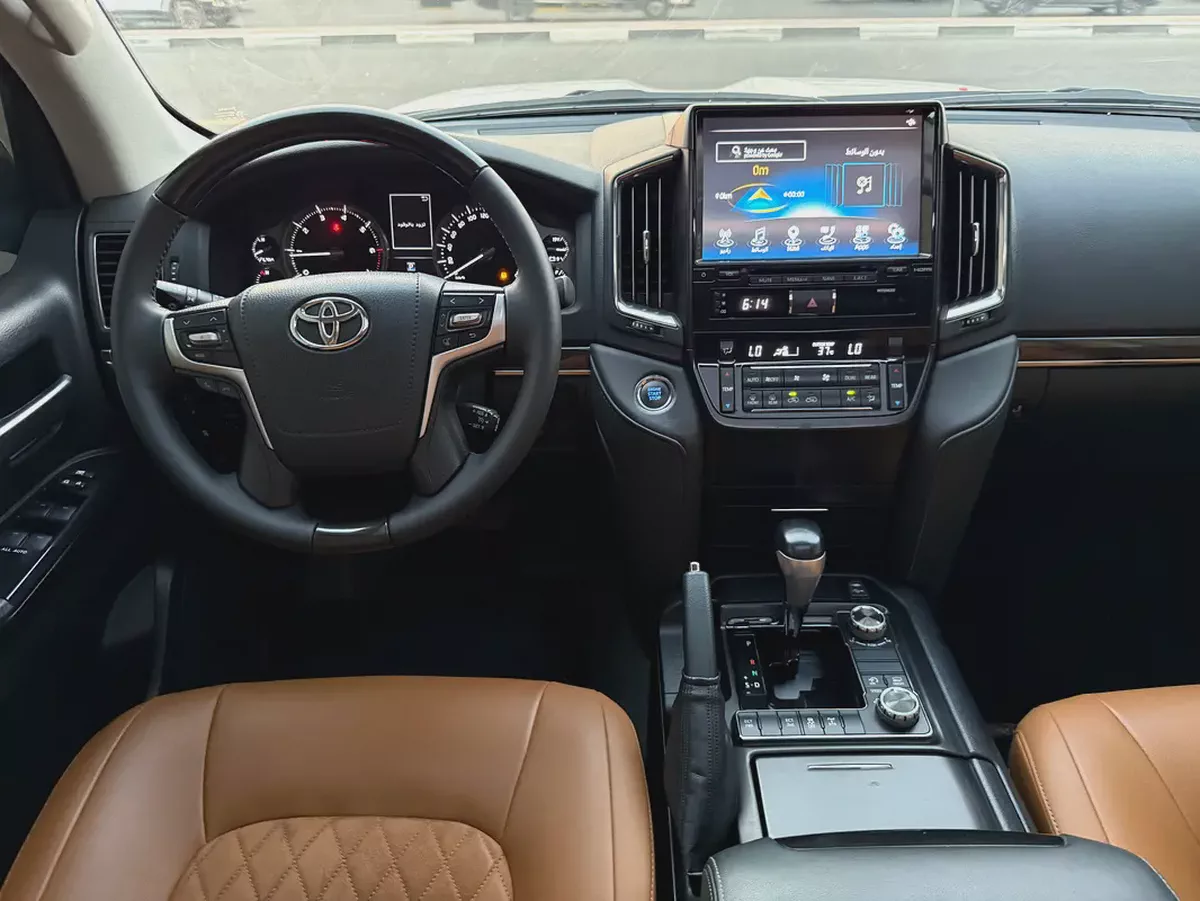 تويوتا لاند كروزر GXR V8 جراند تورنج صبغ الوكاله محركات وكاله-11-11