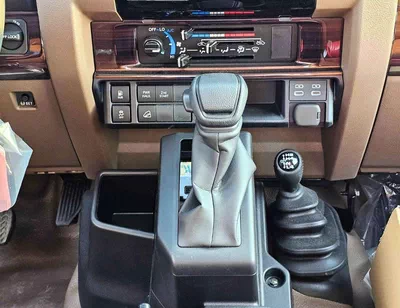 Toyota Land Cruiser Pick Up LX-Z1 | LC79 1GD-FTV SINGLE CABIN TURBO | 2.8L V4 DIESEL | DIFF LOCK | DVD CAMERA + LEATHER SEATS (C-10