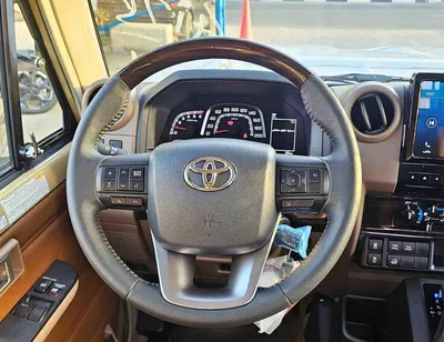 Toyota Land Cruiser Pick Up LX-Z1 | LC79 1GD-FTV SINGLE CABIN TURBO | 2.8L V4 DIESEL | DIFF LOCK | DVD CAMERA + LEATHER SEATS (C-4
